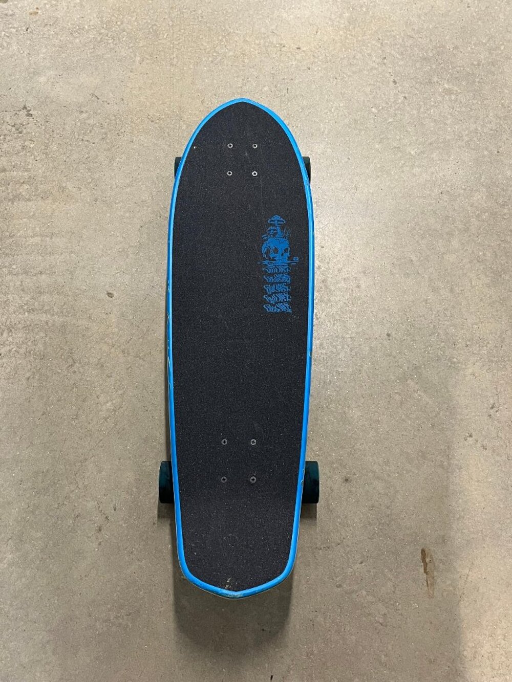 Globe Big Blazer Nature Walk 32" Cruiser Longboard